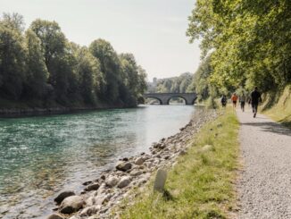 Naturspaziergang entlang der Isar
